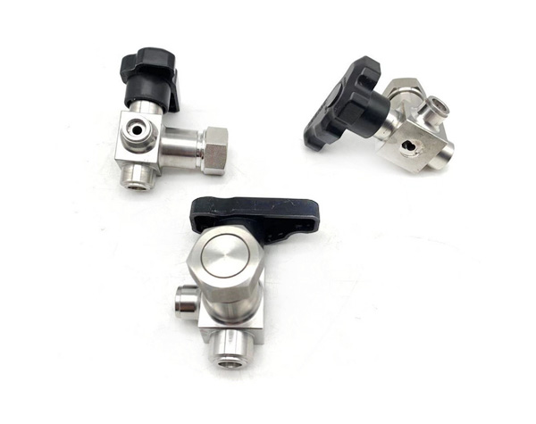 头号玩家娱乐平台 反冲洗高压过滤器GN34C