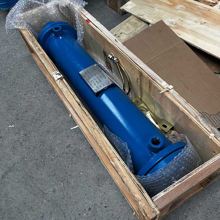 头号玩家娱乐平台供应列管式换热器GLC1-0.8/0.6 碳钢材质