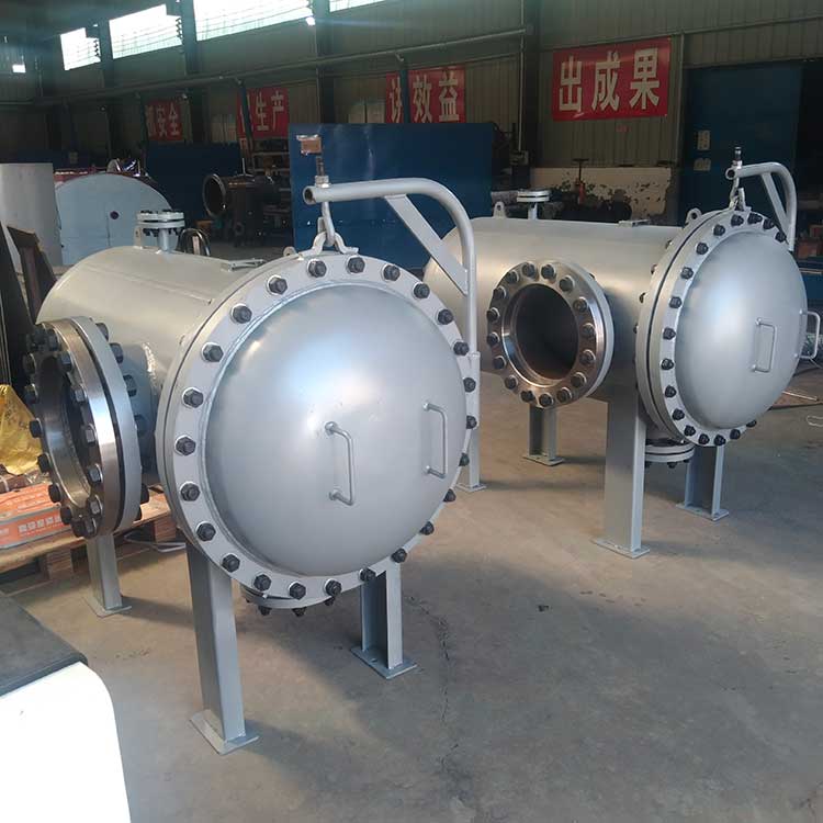 头号玩家娱乐平台生产供应DN350卧式过滤器 液体过滤除杂质